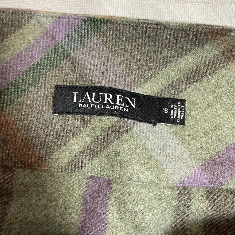 Lauren Ralph Lauren season’s muted